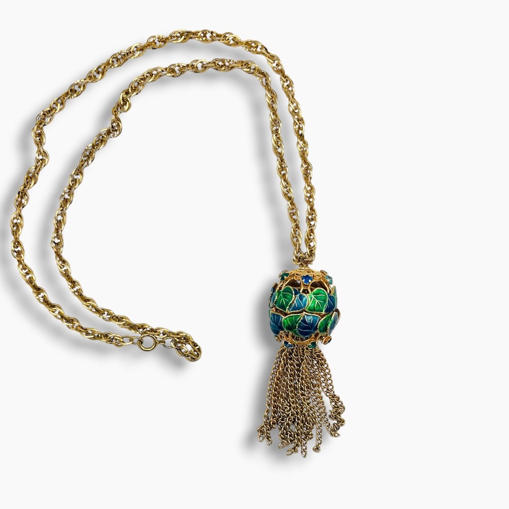 Vintage Gold Tone Enamel Ivy Leaf Tassel Pendant Long Rope Chain Necklace
